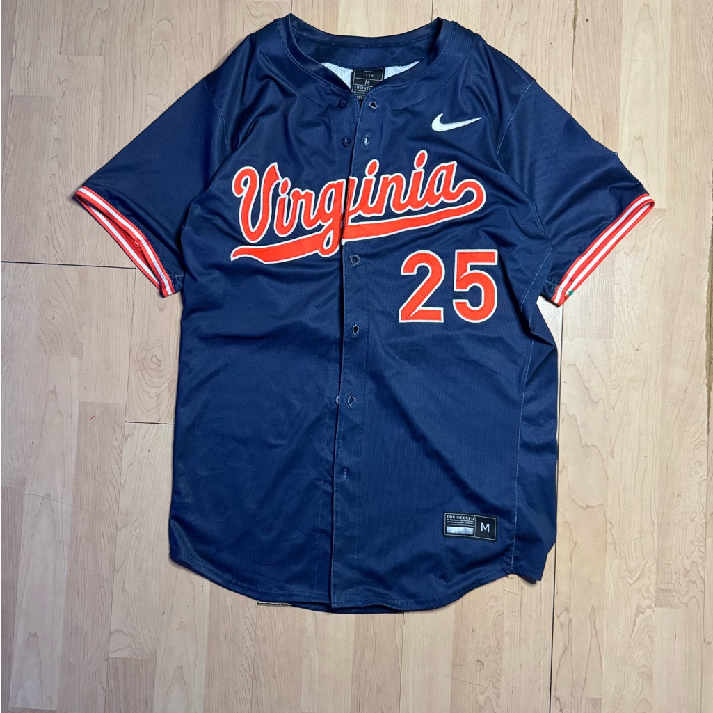 Vintage Nike Men’s Navy Blue Virginia Cavaliers Men's Jersey (M)
